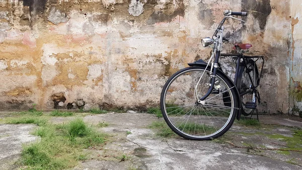 Old rustic bicycle on and old brick background Bicycle, Cycling, Retro Style