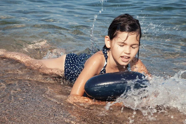 Asijská Dívka Pláži — Stock fotografie