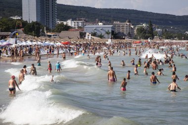 Bulgaristan, Varna Golden Sand Plajı - Temmuz kuzey Karadeniz 30,2018, Golden Sands kumsalda. 18 km Varna kuzeydoğusundaki yer alan