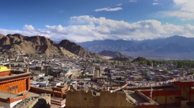 LEH CITY Time-LAPSE, Ladakh 'ın başkenti Jammu & Kashmir State, Kuzey Hindistan - Eylül 2018
