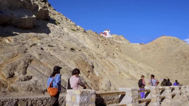 Tourist Visiting Leh Palace Leh Ladakh Hlavní Město Džammú Kašmír — Stock video