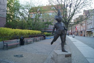 Polonya, Legnica - Mayıs, 2016. Legnica güneybatı Polonya'da bir şehirdir. Philip satyrykon anıt