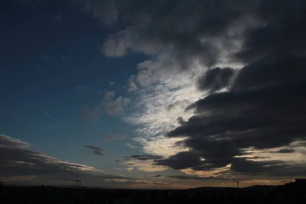 Zamračený Pohled Nebe Západ Slunce — Stock fotografie