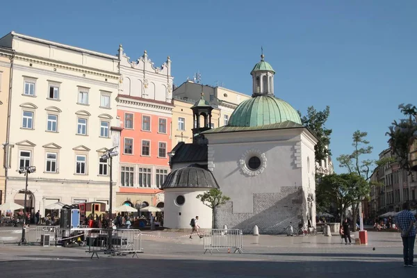 Krakow Merkezinde Adalbert Eski Kilise — Stok fotoğraf