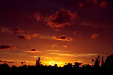 çok renkli gün batımı nın güzel görünümü