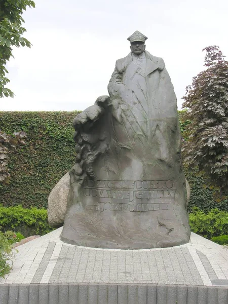 Wladyslawowo镇Polsh英雄Haller纪念碑 — 图库照片