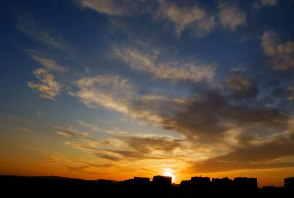 Himmel Und Wolken Bei Sonnenuntergang — Stockfoto