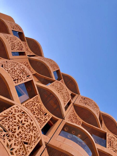 Масдар-Сити, Абу-Даби, ОАЭ - апрель 2019 года
