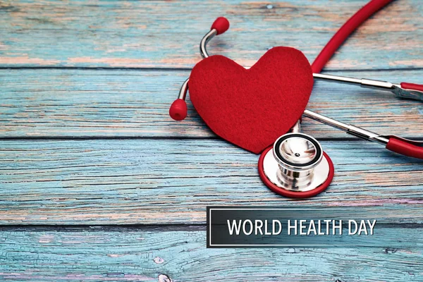 Journée mondiale de la santé, santé et concept médical, stéthoscop rouge — Photo