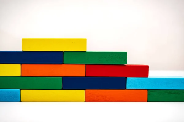 Grupo, diversidade, conceito unido. pilha de bloco de madeira em ba branco — Fotografia de Stock