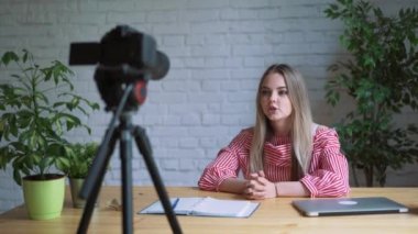 Vlogger ayna kayıt öğretici güzel makyaj