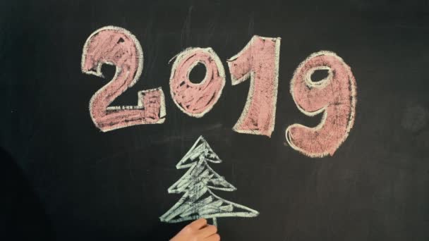 Kreide zeichnet ein frohes neues Jahr — Stockvideo