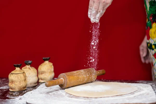 Woman Sprinkling Flour Fresh Dough Kitchen Table Cooking Process Concept — Stock Photo, Image