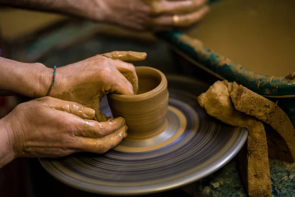 Sculpts Clay Pot Closeup Modeling Clay Close Caucasian Man Making — Stock Photo, Image