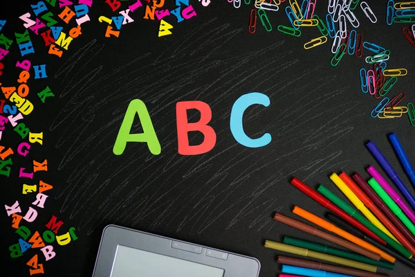 Terug Naar School Achtergrond Bovenaanzicht Van School Levert Paarse Blauwe — Stockfoto