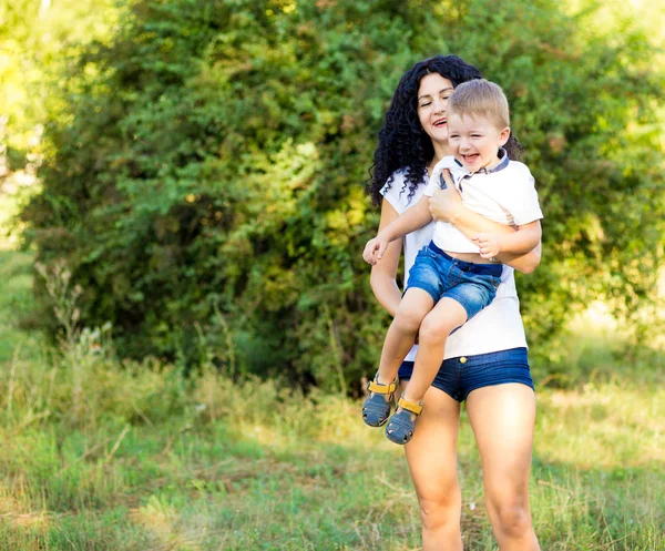 Portrait Happy Mother Son Smiling Outdoors — Stock Photo, Image