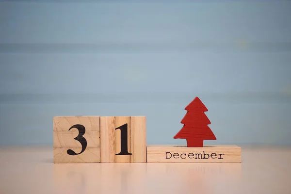 Diciembre Día Del Mes Diciembre Calendario Sobre Fondo Azul Hora —  Fotos de Stock