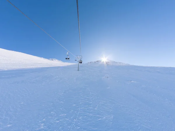 Impianti Risalita Sulle Piste Una Grande Stazione Sciistica Kalavrita Grecia — Foto Stock