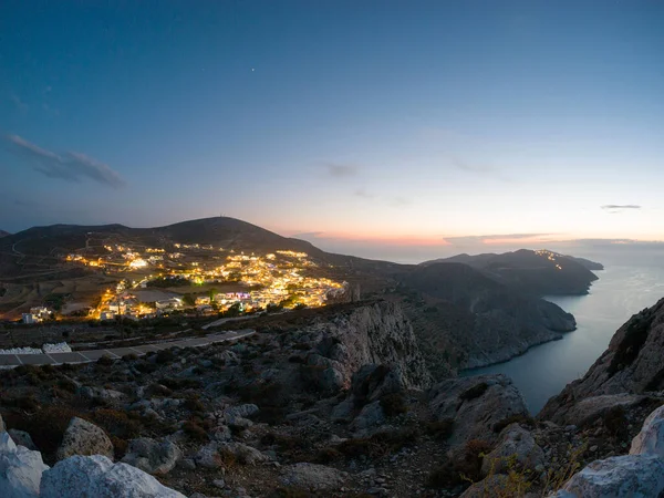 Panoramisch Uitzicht Het Dorp Chora Met Verlichting Folegandros Eiland Cycladen — Stockfoto