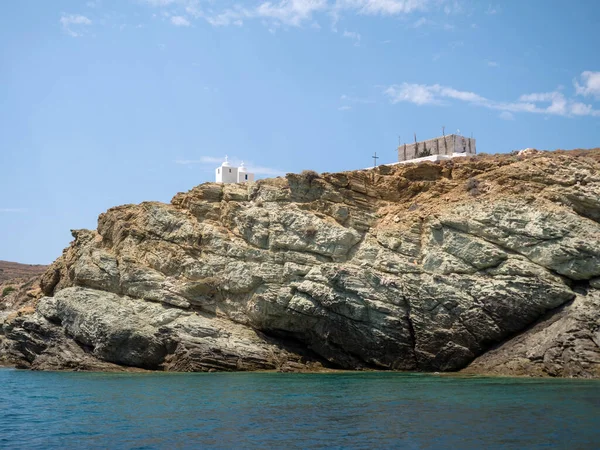 Stenig Strand Och Blått Hav Folegandros Kykladerna Grekland — Stockfoto