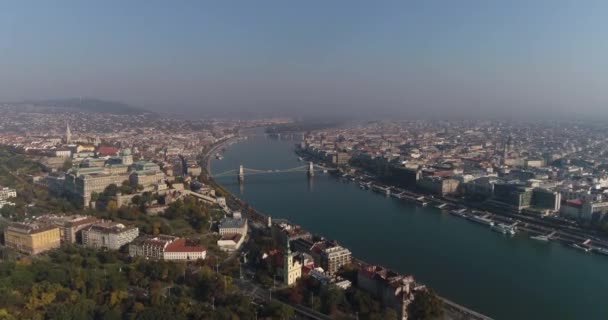 Légi Budapest Magyarország Erzsébet Híd — Stock videók