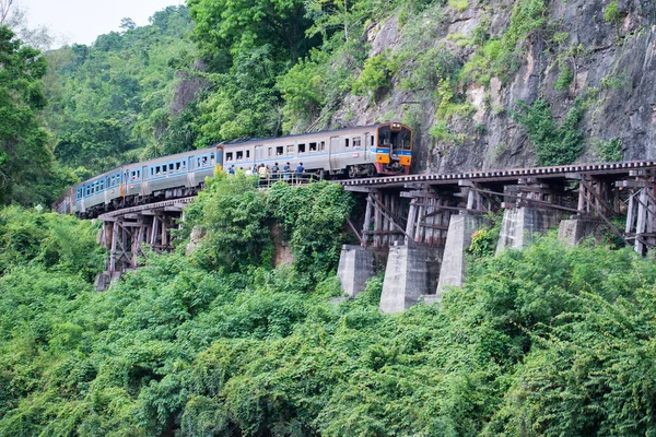 Viaje Tren Por Tailandia Birmania Ferrocarril Muerte Largo Del Río —  Fotos de Stock