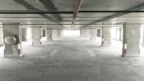 Eski otopark bina yapım aşamasındadır