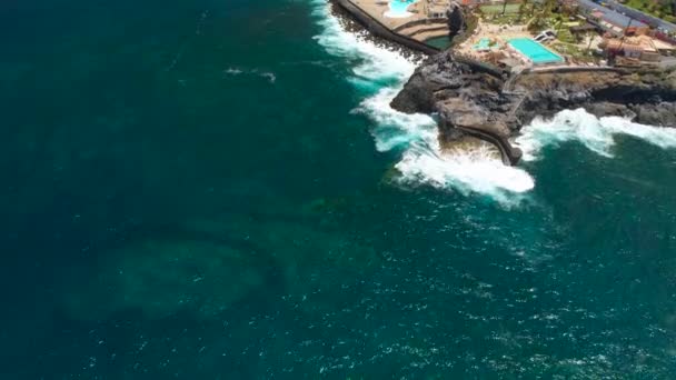 Veduta Aerea Los Gigantes Cliffs Tenerife Drone Girato Dall Alto — Video Stock