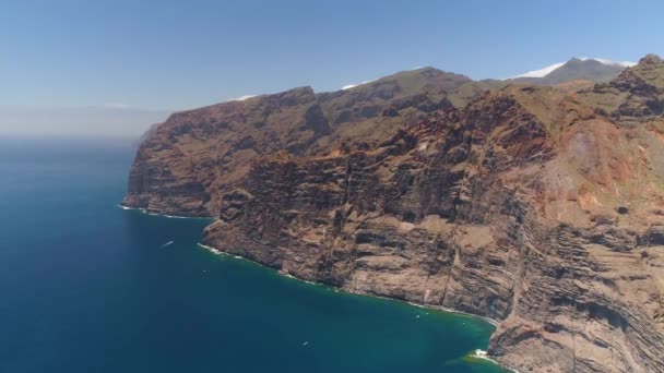 Vista Aérea Los Gigantes Cliffs Tenerife Drone Disparado Cima Ilhas — Vídeo de Stock