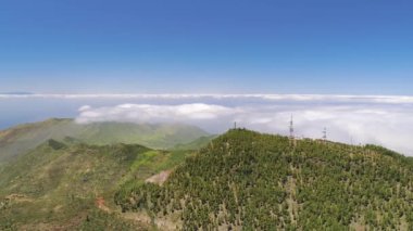 Havadan görünümü volkanik dağ El Teide, Canarias Adaları, İspanya yakınındaki Tenerife yukarıdan dağların. 4 k'dan fazla vurdu casus uçak.