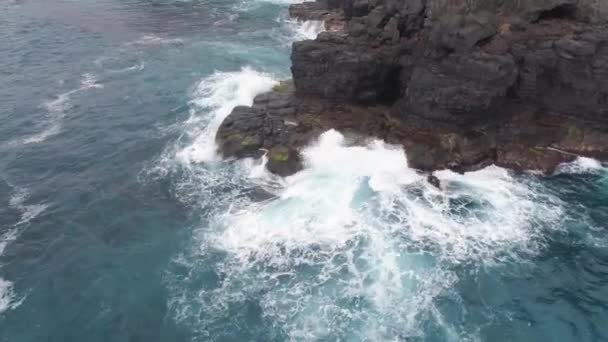 Teneriffa Spanien Mai 2018 Luftaufnahme Der Felsigen Küste Des Atlantiks — Stockvideo