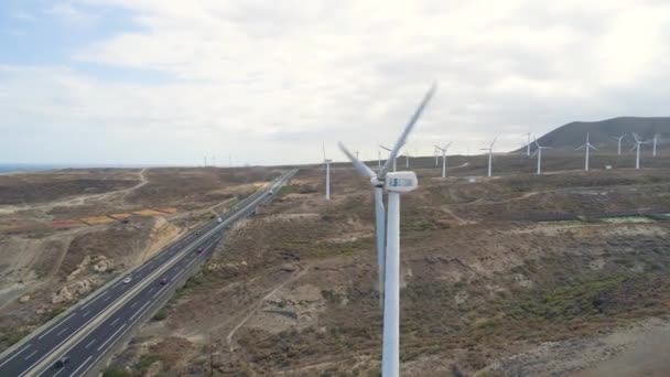 Flygfoto Från Höjden Väderkvarnar Teneriffa Kanarieöarna Spanien Drone Sköt Wild — Stockvideo