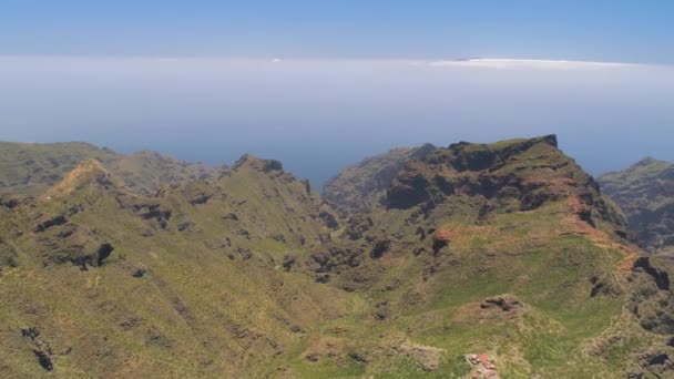 Vista Aérea Montanhas Cima Tenerife Perto Montanha Vulcânica Teide Ilhas — Vídeo de Stock