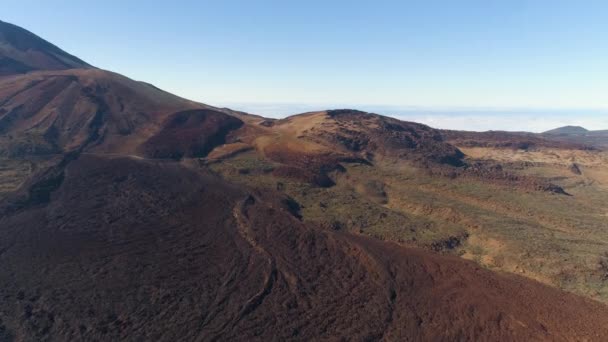 テイデ国立公園 山や硬化溶岩以上のフライトの空撮 テネリフェ島のカナリア諸島 — ストック動画