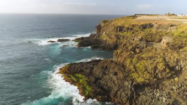 Пташиного Польоту Скелі Атлантичним Океаном Тенеріфе Drone Вистрілив Згори Canarias — стокове відео