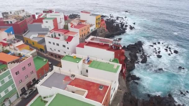 Tenerife Punta Brava Spanje Mei 2018 Luchtfoto Van Rotsachtige Kust — Stockvideo