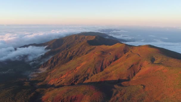 Luftaufnahme Des Teide Nationalparks Flug Über Die Berge Und Verhärtete — Stockvideo