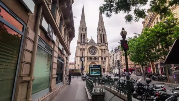 法国巴黎 2018年6月19日 大教堂日经过时间 多云天4K — 图库视频影像