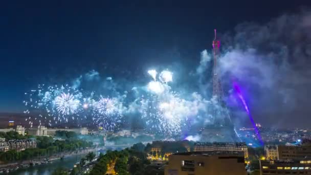 París Francia Junio 2018 Cronograma Nocturno Fuegos Artificiales Torre Eiffel — Vídeos de Stock