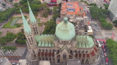 Sao Paulo, Brezilya - 3 Mayıs 2018: Havadan görünümü, Se Cathedral şehir merkezinde. 4 k'dan fazla vurdu casus uçak