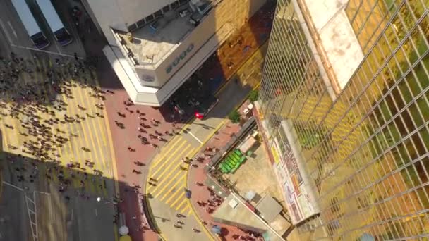 2018年 銅鑼湾地区の航空写真ビューは 市中心部ビジネスと住宅建築や高層ビル 高密度開発ドローン で撮影 — ストック動画