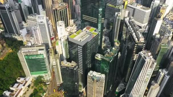2018年5月 铜锣湾区鸟图 市区有住宅和办公楼及摩天大楼 高密度开发 无人机拍摄4K — 图库视频影像