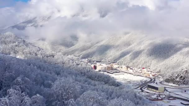 Veduta Aerea Del Paesaggio Delle Montagne Del Caucaso Nella Località — Video Stock