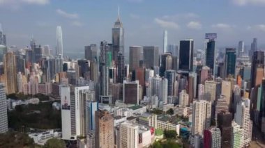 Hong Kong - Mayıs 2018: Havadan görünümü ve Victoria Limanı ', konut ve ofis binaları gökdelenler. 4 k'dan fazla vurdu casus uçak