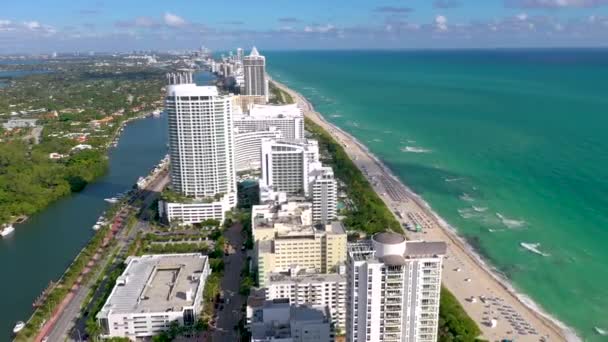 サウス マイアミにマイアミ フロリダ州 アメリカ合衆国 2019 空中ドローン パノラマ展望飛行 — ストック動画