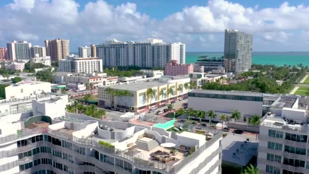 Vista Aérea Edificios Costeros Bahía Miami Durante Puesta Del Sol — Vídeos de Stock