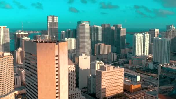 Vue Aérienne Des Bâtiments Miami Etats Unis Pendant Coucher Soleil — Video