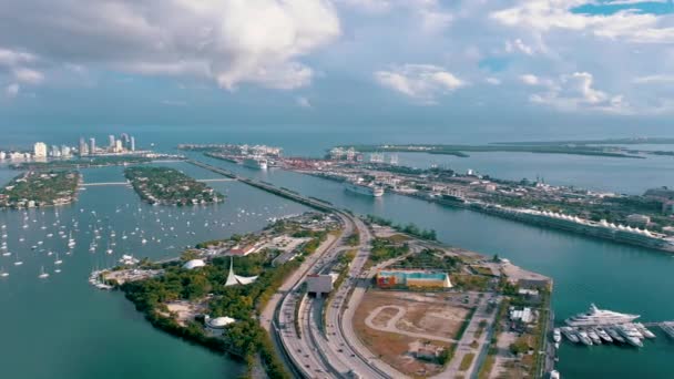 Miami Florida Usa Május 2019 Antenna Drone Megtekintéséhez Repülés Alatt — Stock videók