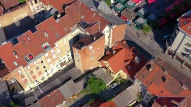 Zagreb, Hırvatistan-Mayıs, 2019: Zagreb şehrinin havadan görünüm drone çekimi.