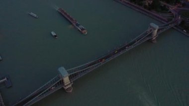Budapeşte, Macaristan-Mayıs, 2019: güzel mimarisi ile Budapeşte şehir tarihi merkezinin havadan drone görünümü.